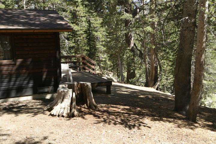 cabin11c.JPG - Cabin 11 Back Deck